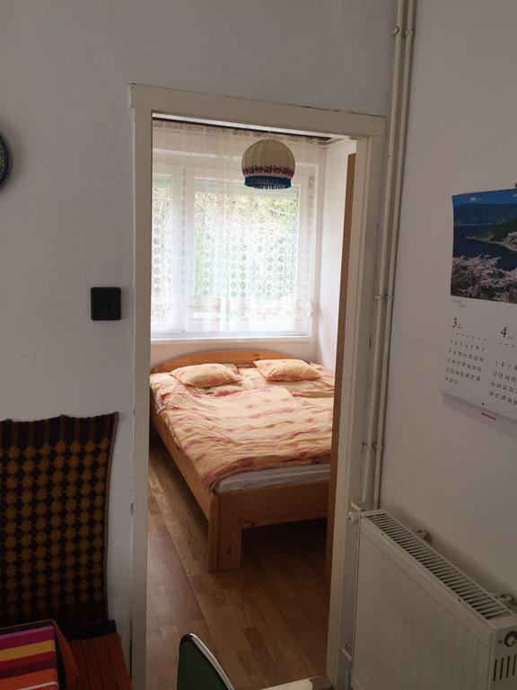 Siraly Apartman บาลาตอนฟุซเฟอ ห้อง รูปภาพ